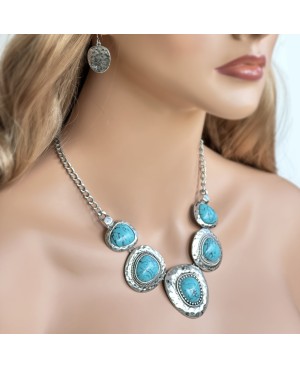 Hammered Silver and Turquoise Necklace Earrings Set